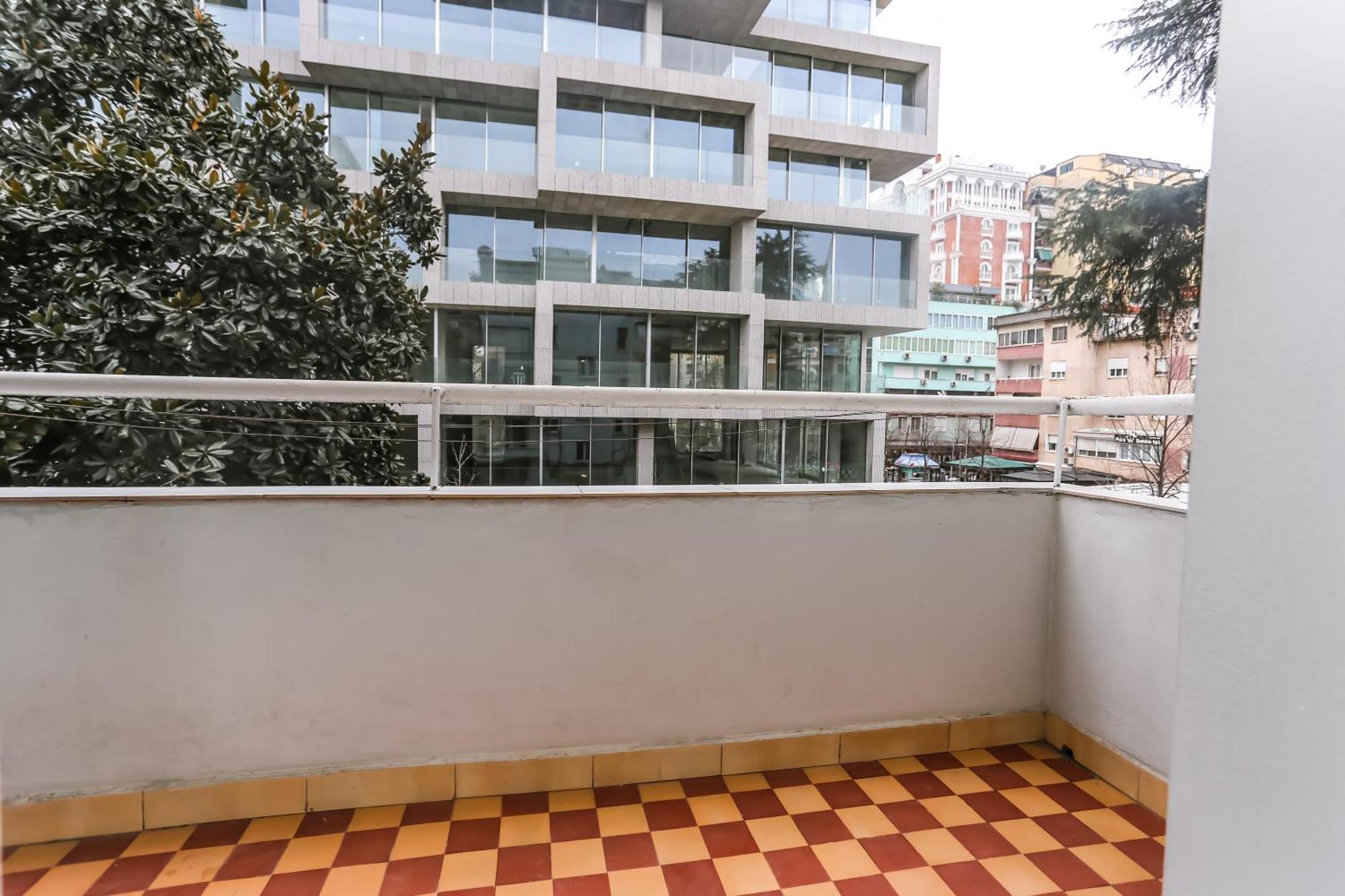 Viatirana By Shqiptrip Apartment Exterior photo